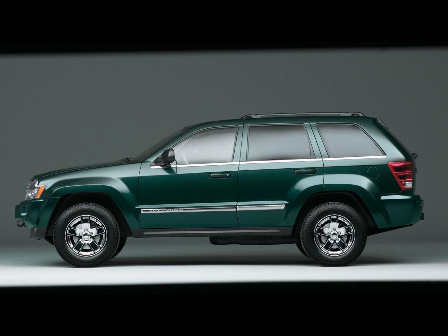  Jeep Grand Cherokee 2005 года  (фото 120 из 133)